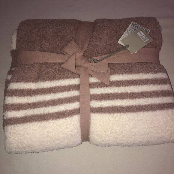 Barefoot Dreams Cozychic Throw - Midnight Teal